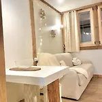 Terrasse Vue Mont Blanc, Centre Апартаменты *